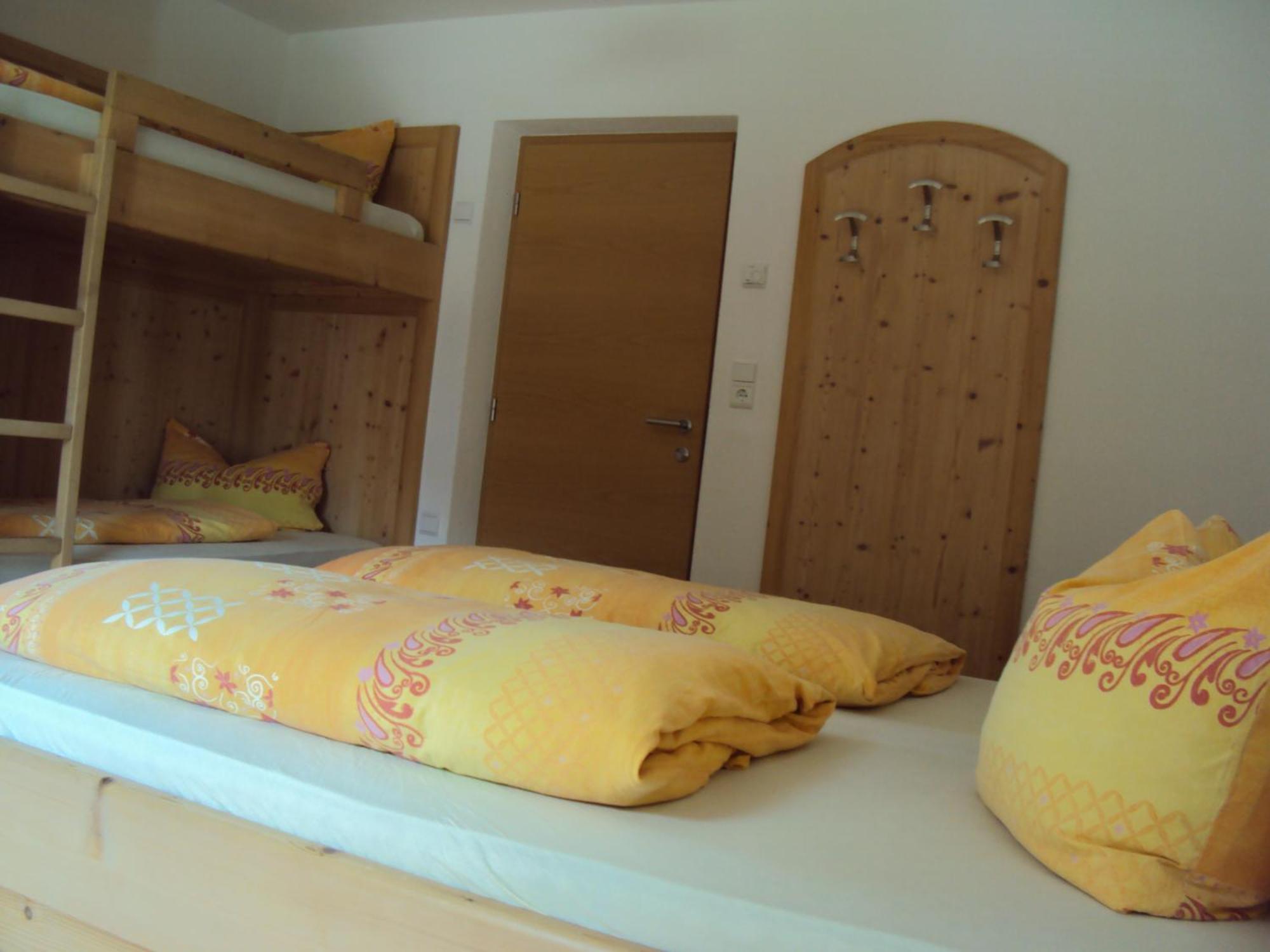 Haus Fliri Curon Venosta Quarto foto