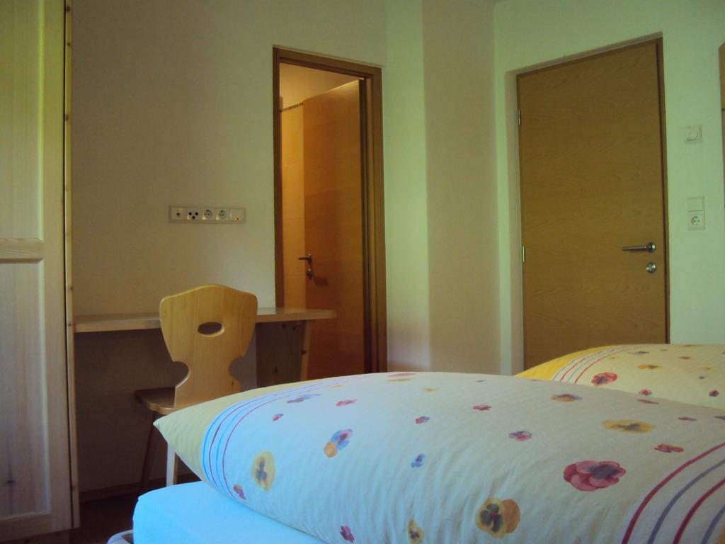 Haus Fliri Curon Venosta Quarto foto