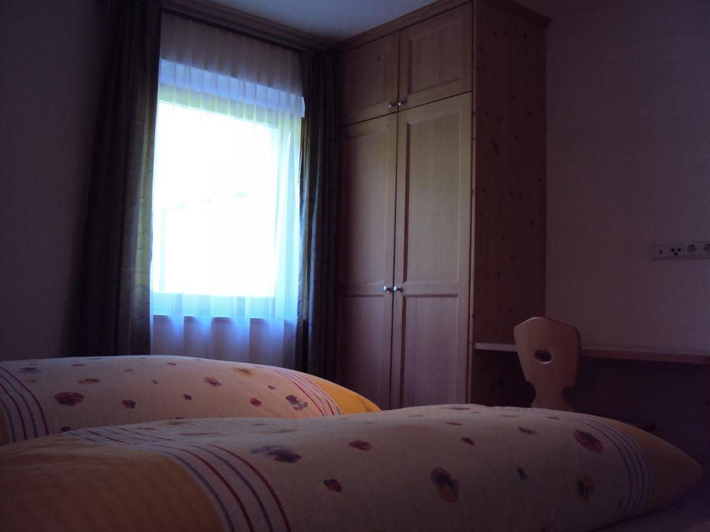 Haus Fliri Curon Venosta Quarto foto